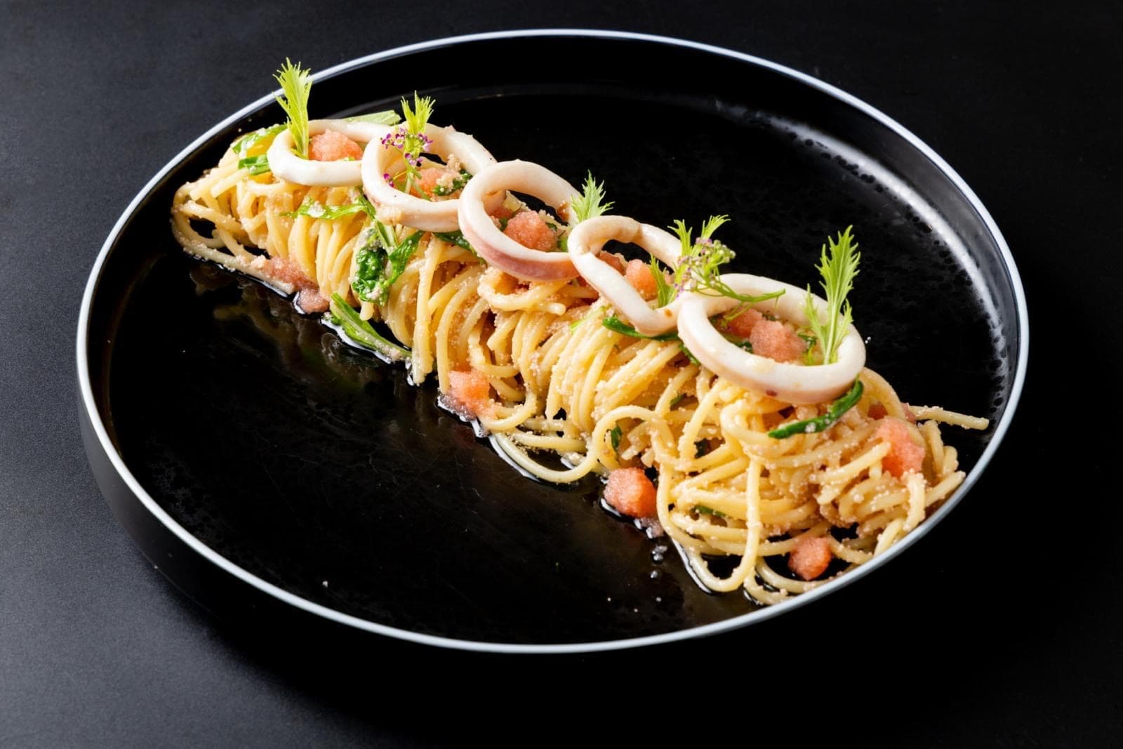 KOLOMBA HIROSHIMAの料理