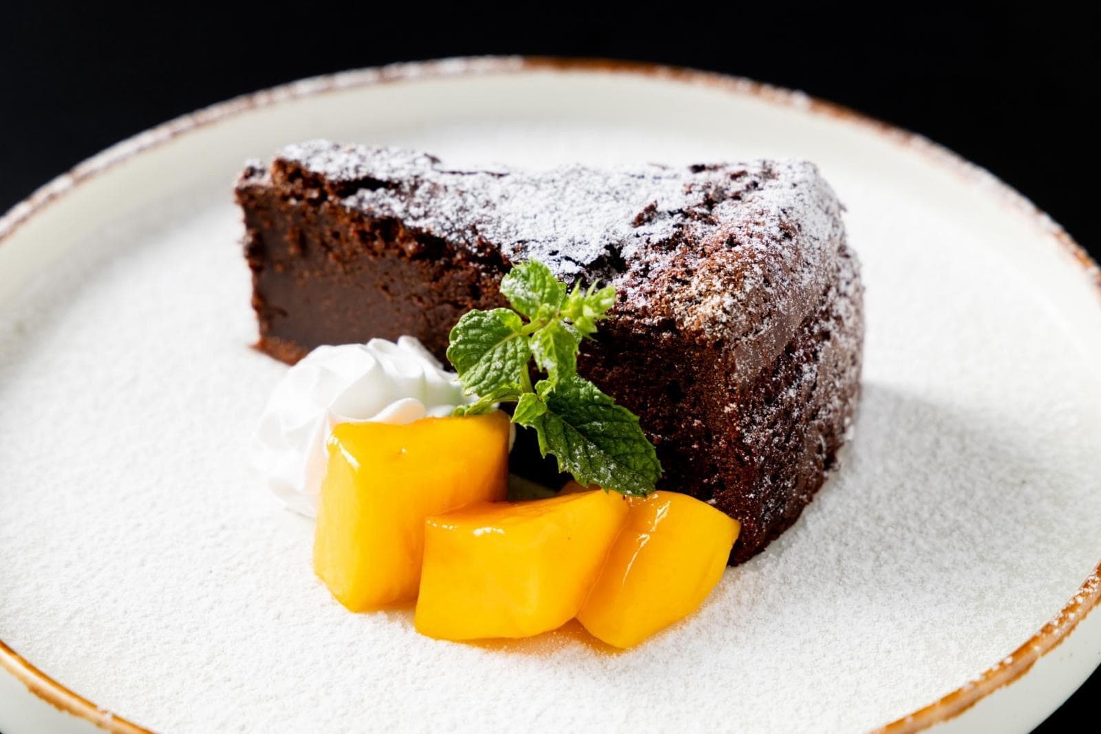 KOLOMBA HIROSHIMAの料理