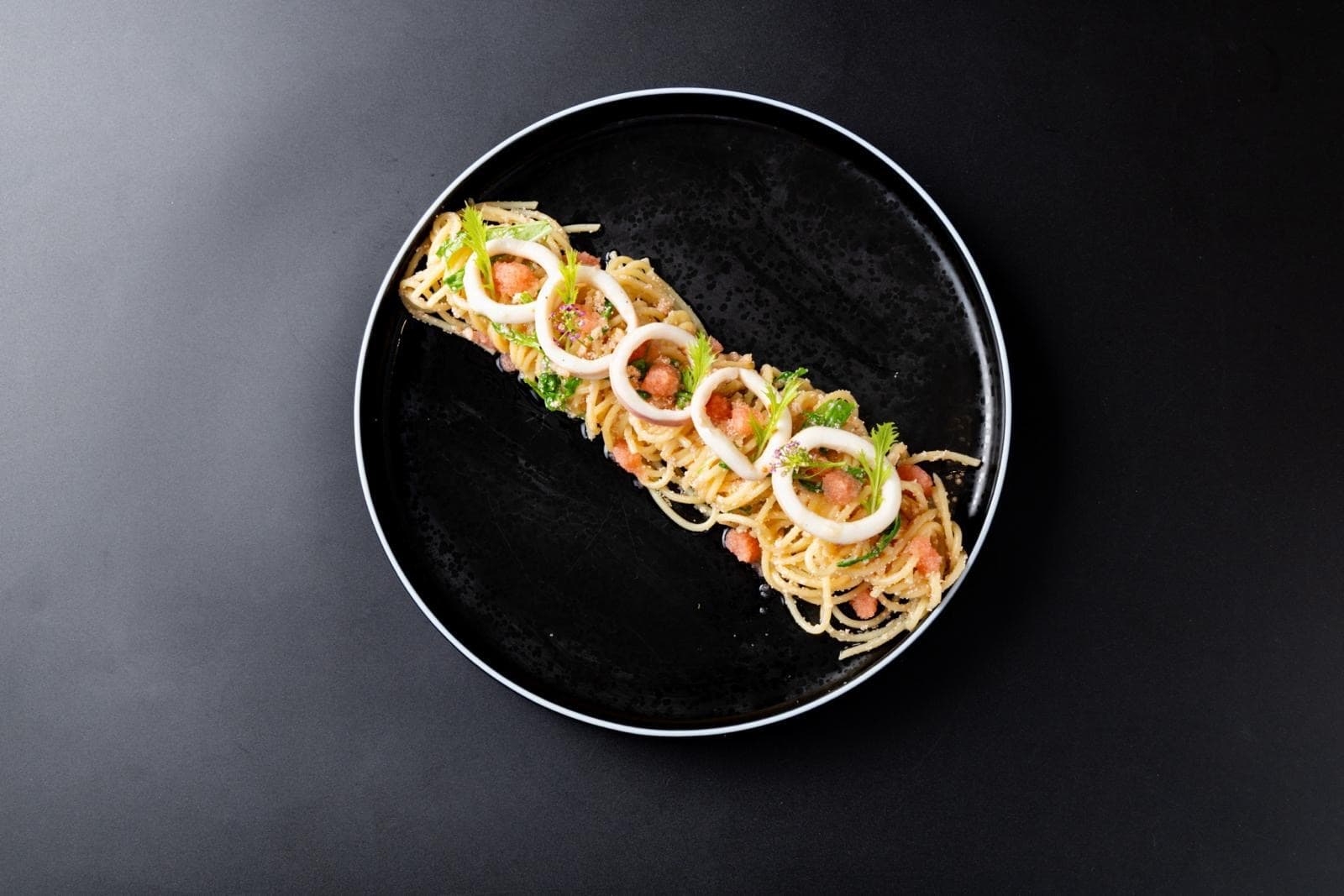 KOLOMBA HIROSHIMAの料理