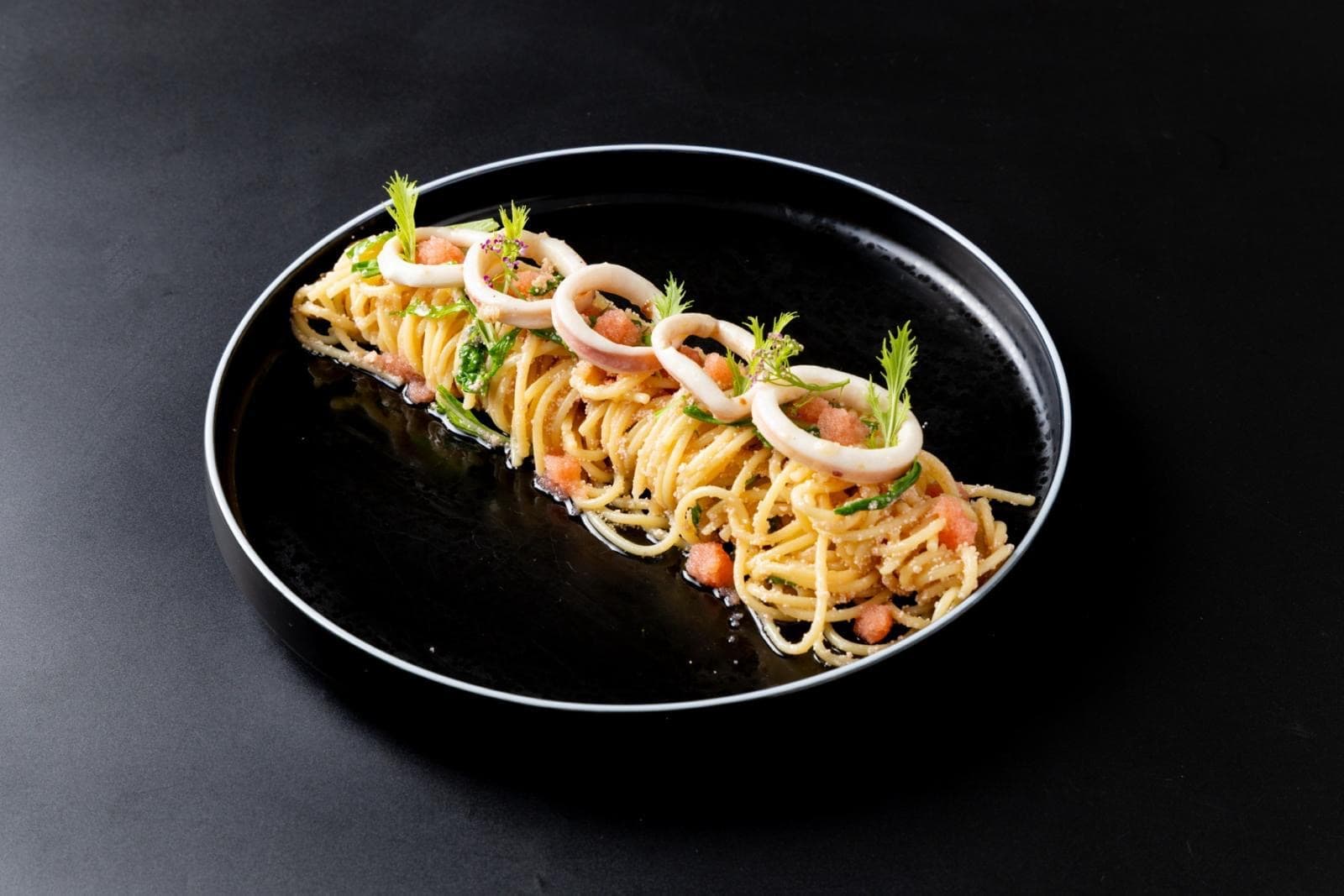 KOLOMBA HIROSHIMAの料理